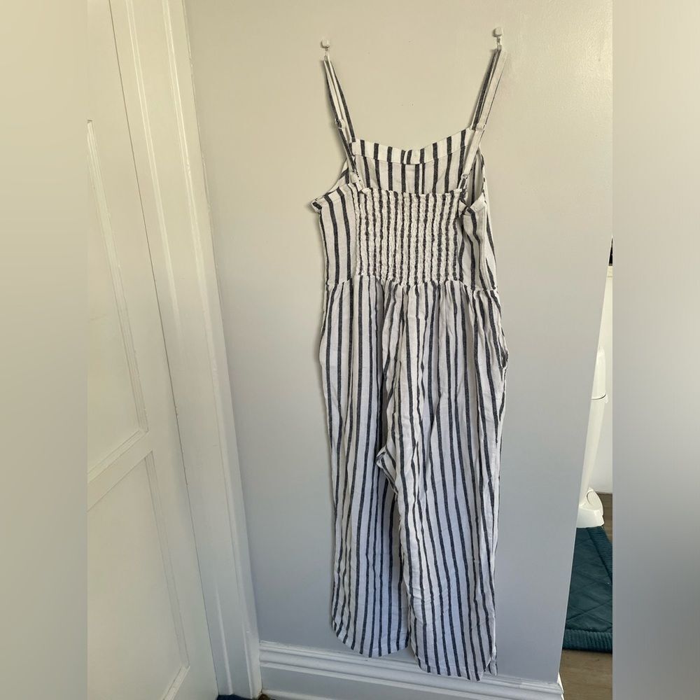 Old navy women’s xs  vertical stripes jumpsuit - Picture 4 of 8